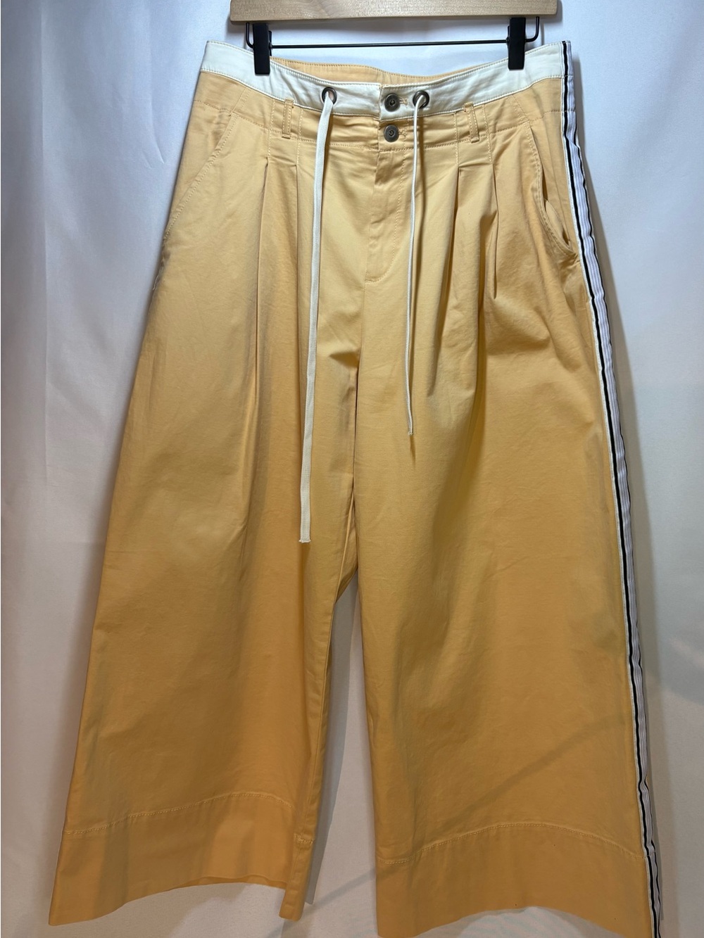 Anthropologie Maeve Pleated Wide-Leg Track Pants Yellow Cream Size 12